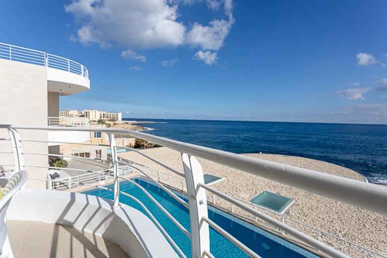Appartement Waters-Edge Complex à Marsaskala Extérieur photo